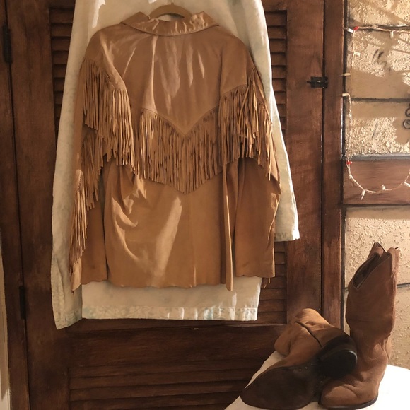 Native American jacket - Picture 4 of 5